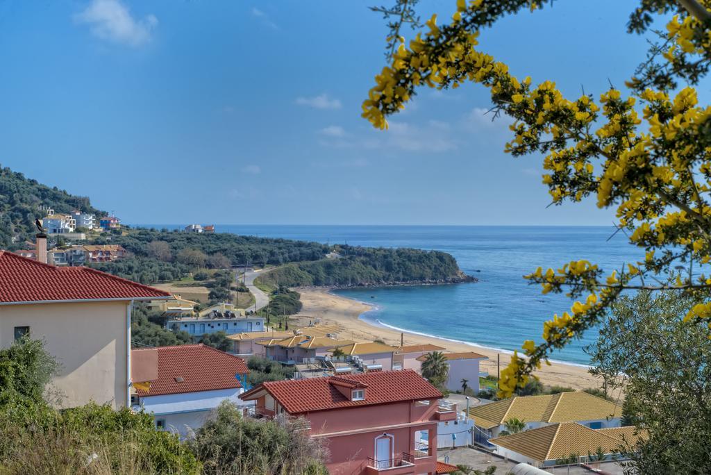 Villa Giovanni Paralia Vrachou Exterior photo